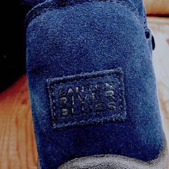 Canyon River Blues “Anita” Navy Suede Leather Women’s Boot Slippers Size 10M - Picture 6 of 6